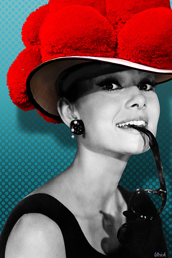 Audrey-Brille-Bollenhut